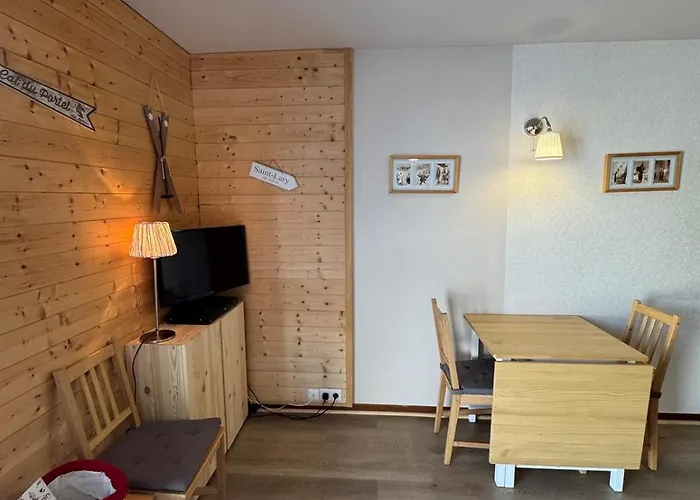 Violet - Pied Des Pistes